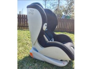 Predam autosedacku Romer Britax