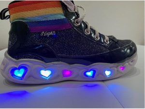 Dievčenské tenisky Heart Lights zn. Skechers