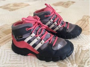 Dievčenské Adidas Terrex Goretex - veľk. 27