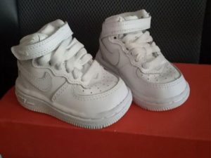 N. O. V. E Nike Air Force v. 17 (8cm)