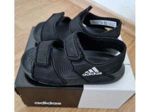 Adidas sandalky č 25