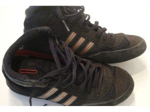 Zápasnícke tenisky Adidas v 38