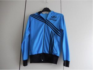 mikina Adidas s kapucou