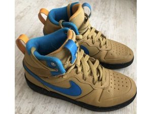 Prechodné kotníkové tenisky zn. Nike, veľ. 35