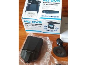 Autokamera HD DVR - artefakty na displayi