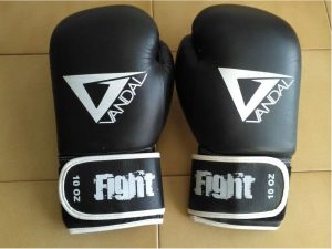 Kozene boxerske rukavice VANDAL Fight.