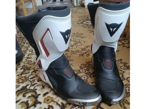 Dainese topánky
