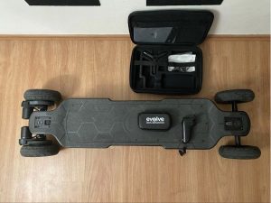 Elektrický karbónový skateboard - GTR