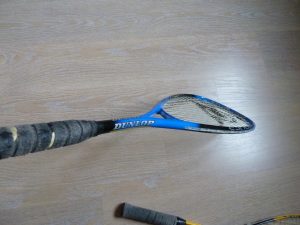 Tenisová raketa Dunlop
