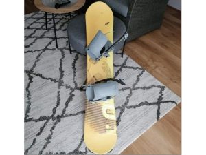 Snowboard a topánky