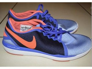 predam tenisky NIKE Lunarlon