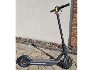 Predám kolobežku Xiaomi Mi Electric Scooter 1S