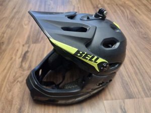 Bell Super DH