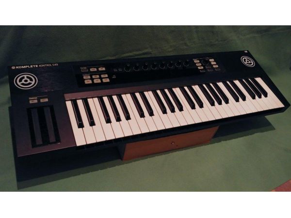 MIDI Native Instruments Komplete Kontrol S49