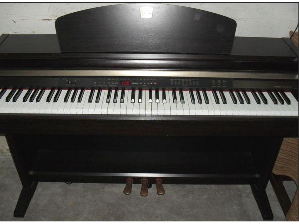 Digitální piano Yamaha Clavinova CLP 930