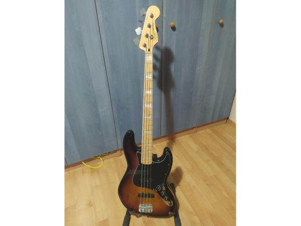 Fender squier vintage modified jazz bass 77 MN 3CS