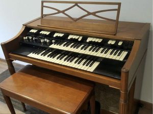 HAMMOND M 111