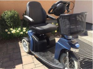 Elektrický vozík pre seniorov trojkolesový skúter