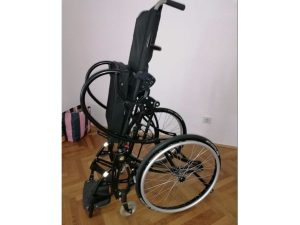 Vertikalizačný vozík