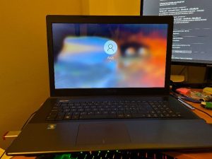 Laptop Asus K75D