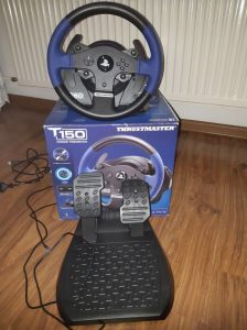 Steering wheel on PS3 and PS4