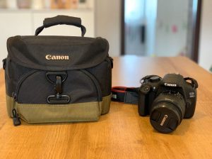 Canon EOS 1200D