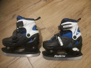 Ice skates for children 30-33