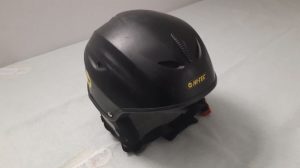 I am selling a men's HI-TEC ski helmet