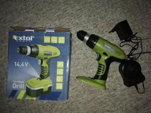 I am selling an EXTOL cordless drill