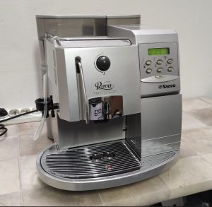 SAECO Royal cappuccino - coffee machine