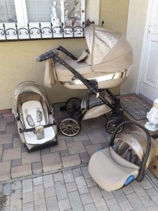 I am selling a stroller