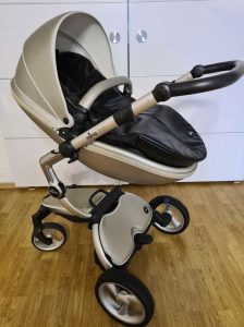 I am selling a MIMA XARI stroller for €350