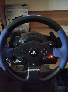 I am offering a Trushmaster 150 steering wheel for PC.