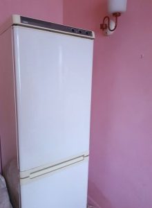 ZANUSSI refrigerator with freezer