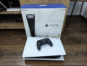 Playstation 5 825GB White