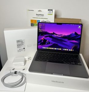 MacBook Air M2 16GB / 512GB (10 jadrové GPU) Sivý