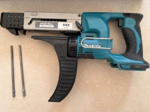 Makita DFR550Z Cordless screwdriver with automatic feed