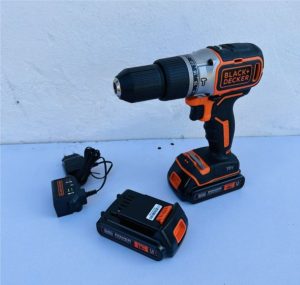 Příklepová aku vrtačka Black&Decker BL188KB 2xAKU