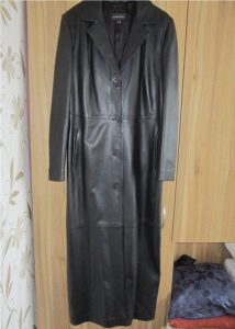 women's long leather coat size 46