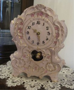 Porcelain clock, fireplace clock - 32 cm.