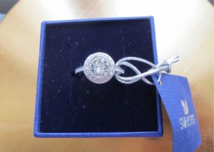 Dámsky prsten Swarovski 50 NOVÝ vhodný jako dárek