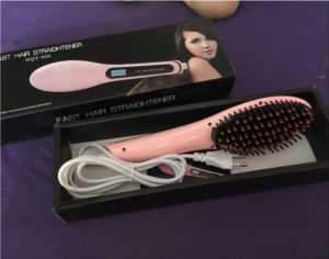 Ceramic hair brush with antistatic comb