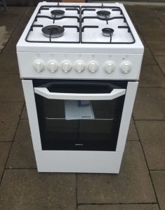 BEKO combination stove in excellent condition.