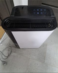 Dehumidifier and air purifier