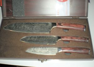 Set of 3 Damascus Design knives + box