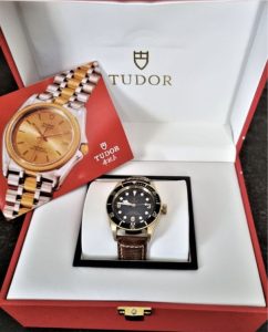 TUDOR BLACK BAY BRONZE M79250BA-0002