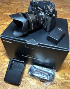 Fujifilm X-T3 + Fujinon 18-55mm, excellent condition