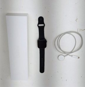 Apple watch 6 Space gray aluminum case 44mm