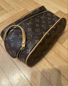 Louis Vuitton toiletry bag 1:1