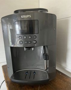 Espresso Krups Essential EA81 Display & Milk